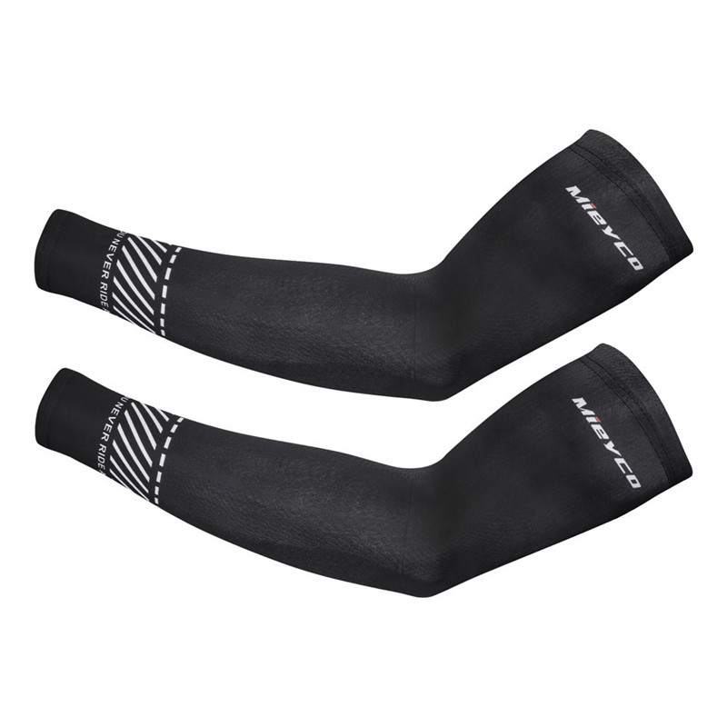 男性用サイクリングアームスリーブ、日焼け止め、アンチUV、日 - Cycling Arm Warmers のレビューと価格